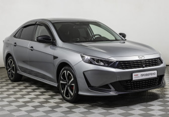 Подержанный автомобиль Kaiyi E5 2023 года (3 фото)