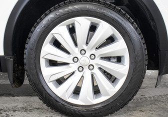 Подержанный автомобиль Land Rover Discovery Sport 2020 года (24 фото)