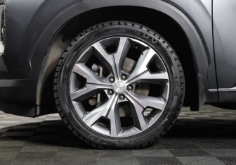 Подержанный автомобиль Hyundai Palisade 2021 года (33 фото)