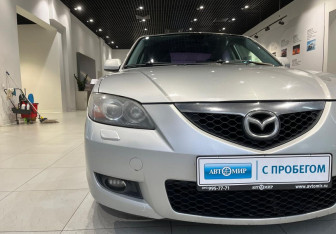 Подержанный автомобиль Mazda 3 Sedan 2007 года (6 фото)