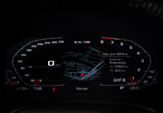 Подержанный автомобиль BMW X5 M 2020 года (18 фото)