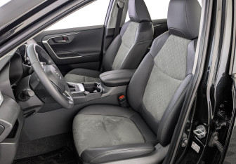 Новый Toyota RAV4 2025 (20 фото)