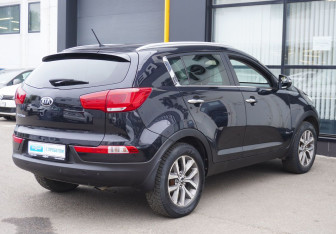 Подержанный автомобиль Kia Sportage 2014 года (5 фото)