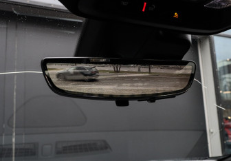 Подержанный автомобиль Cadillac XT4 2020 года (35 фото)