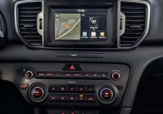 Подержанный автомобиль Kia Sportage 2017 года (15 фото)