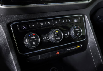 Подержанный автомобиль Volkswagen Teramont 2018 года (23 фото)