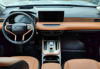 Подержанный автомобиль Haval Jolion 2021 года (10 фото)
