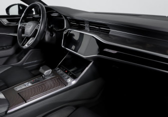 Подержанный автомобиль Audi A7 2021 года (9 фото)