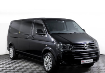Подержанный автомобиль Volkswagen Caravelle 2013 года (3 фото)