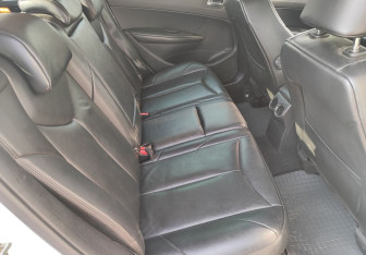 Подержанный автомобиль Peugeot 308 Hatchback 2008 года (11 фото)