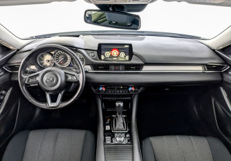 Подержанный автомобиль Mazda 6 Sedan 2020 года (14 фото)