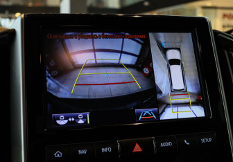 Подержанный автомобиль Toyota Land Cruiser Suv 2019 года (20 фото)