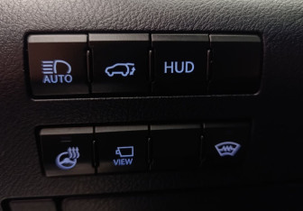 Подержанный автомобиль Lexus RX 2021 года (24 фото)