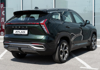 Новый Geely Atlas 2025 (13 фото)