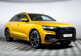 Подержанный автомобиль Audi Q8 2019 года (3 фото)