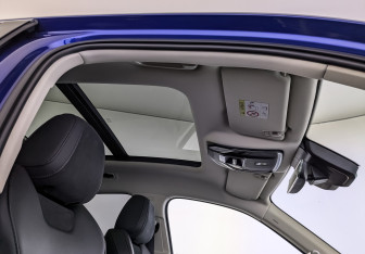 Подержанный автомобиль Geely Tugella 2022 года (23 фото)