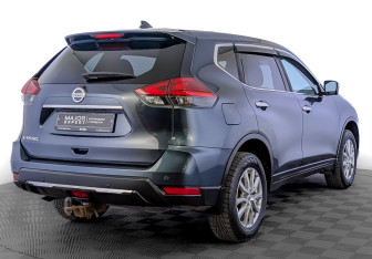 Подержанный автомобиль Nissan X-Trail 2019 года (5 фото)