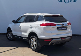 Подержанный автомобиль Geely Atlas 2018 года (6 фото)