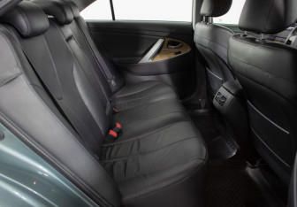 Подержанный автомобиль Toyota Camry Sedan 2007 года (10 фото)