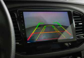 Подержанный автомобиль Geely Emgrand X7 2020 года (16 фото)