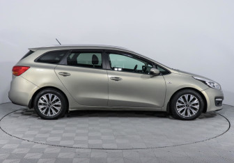 Подержанный автомобиль Kia Ceed Wagon 2016 года (4 фото)
