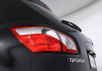 Подержанный автомобиль Nissan Qashqai 2011 года (19 фото)