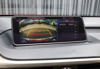 Подержанный автомобиль Lexus RX 2018 года (17 фото)