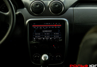 Подержанный автомобиль Renault Duster 2012 года (12 фото)