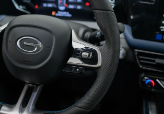 Подержанный автомобиль GAC GS3 2024 года (11 фото)