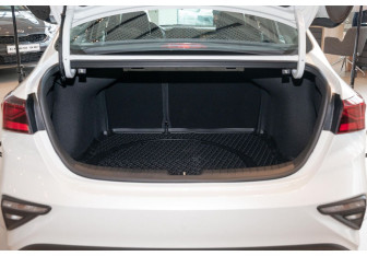 Новый Kia Cerato Sedan 2022 (10 фото)