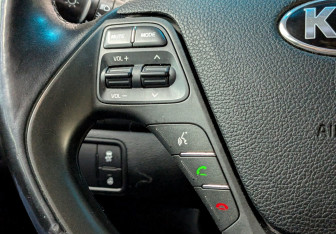 Подержанный автомобиль Kia Cerato Sedan 2014 года (9 фото)