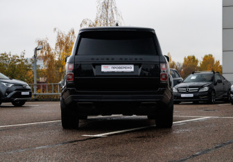 Подержанный автомобиль Land Rover Range Rover 2018 года (6 фото)
