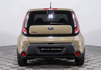 Подержанный автомобиль Kia Soul 2016 года (6 фото)