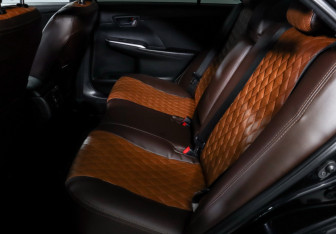 Подержанный автомобиль Toyota Camry Sedan 2016 года (10 фото)