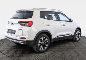 Подержанный автомобиль Chery Tiggo 4 2022 года (5 фото)