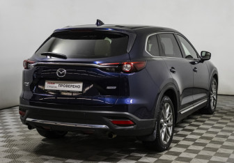 Подержанный автомобиль Mazda CX-9 2017 года (5 фото)