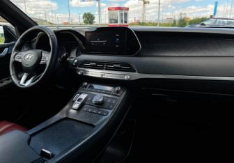 Подержанный автомобиль Hyundai Palisade 2021 года (9 фото)