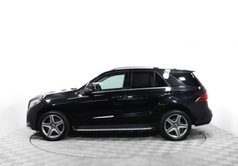 Подержанный автомобиль Mercedes-Benz GLE 2018 года (8 фото)
