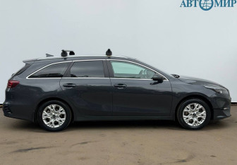 Подержанный автомобиль Kia Ceed Wagon 2021 года (4 фото)