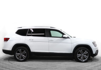 Подержанный автомобиль Volkswagen Teramont 2019 года (4 фото)