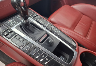 Подержанный автомобиль Porsche Macan 2014 года (13 фото)