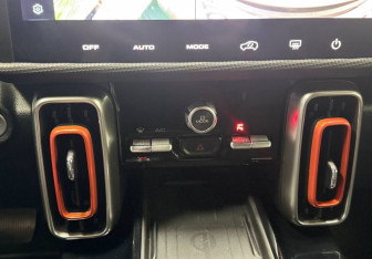 Подержанный автомобиль Haval Dargo 2023 года (19 фото)