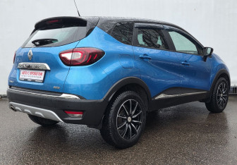 Подержанный автомобиль Renault Kaptur 2017 года (5 фото)