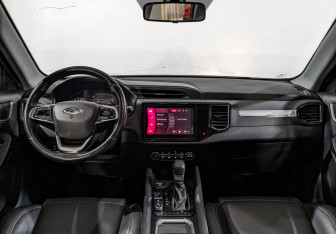 Подержанный автомобиль Chery Tiggo 4 2022 года (13 фото)