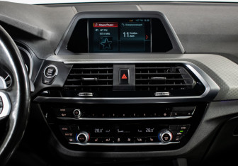 Подержанный автомобиль BMW X3 2019 года (14 фото)