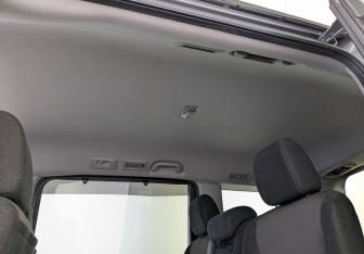 Подержанный автомобиль Honda Stepwgn 2018 года (28 фото)