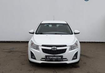 Подержанный автомобиль Chevrolet Cruze Hatchback 2014 года (2 фото)