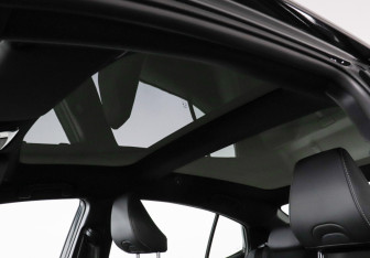 Подержанный автомобиль Toyota Camry Sedan 2025 года (13 фото)