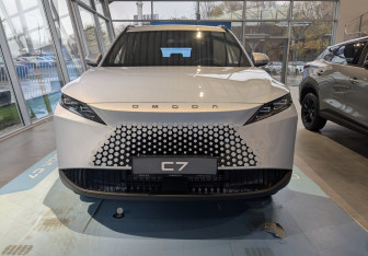 Новый Omoda C7 2025 (5 фото)