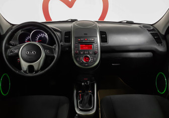 Подержанный автомобиль Kia Soul 2012 года (8 фото)